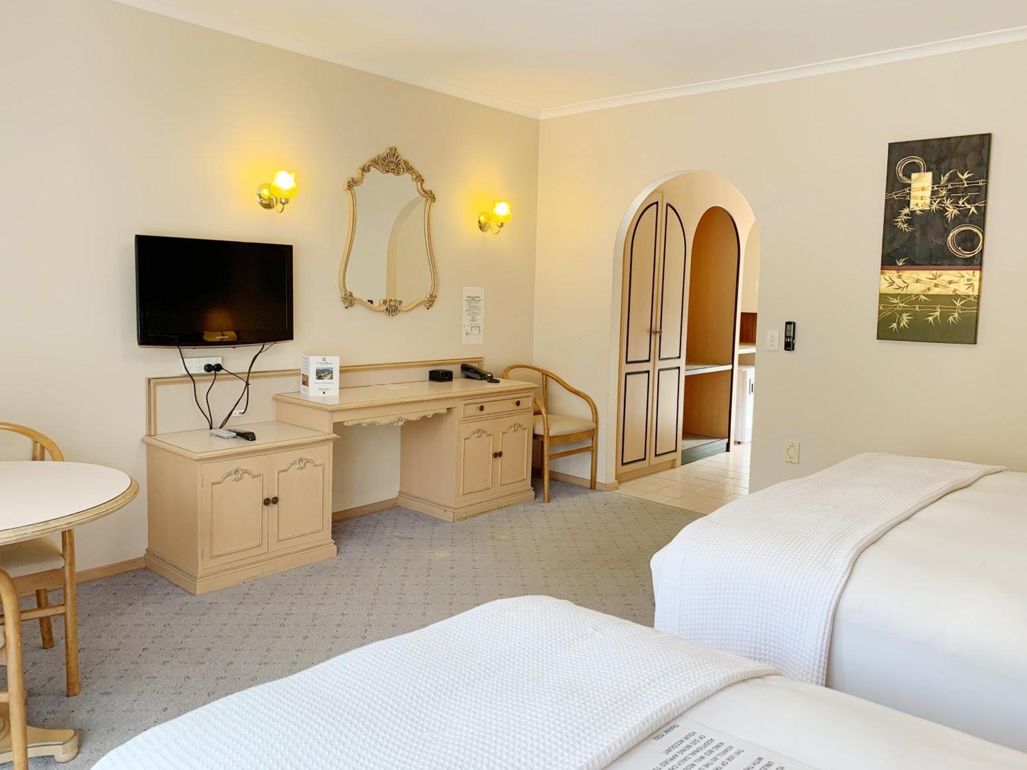 Golden Chain Country Plaza Motel הלס גאפ מראה חיצוני תמונה
